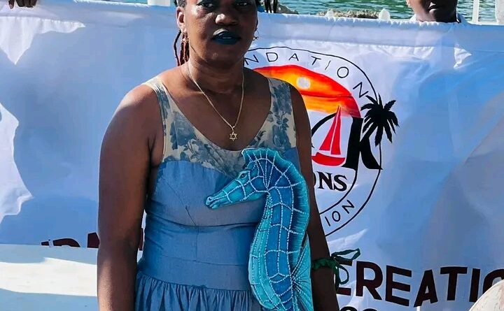 Sud-Est-Société: La notaire Yannick Smith rend un hommage culturel vibrant à la mer à travers “La Saline en bleu”