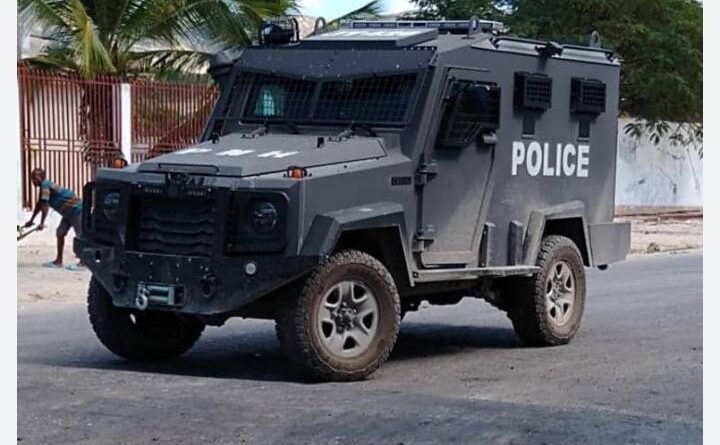 Des véhicules blindés de la PNH déployés à Route 9 sous les tirs des gangs armés