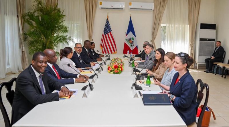 Haïti–États-Unis : Sécurité, Elections et renforcement des forces de l’ordre au centre d’une rencontre au Palais national