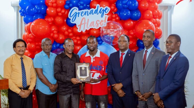 Après la polémique sur leur retour en Haïti, le MJSAC honore Woodensky Olivier Pierre et Danley Jean-Jacques