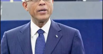 Présidentielle 2026 : Michel Martelly officialise son inscription sous la bannière de DEBLOKE