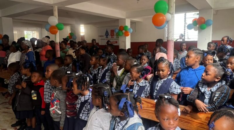 Haïti : la Caritas de Port-au-Prince sensibilise une centaine de personnes au lavage des mains